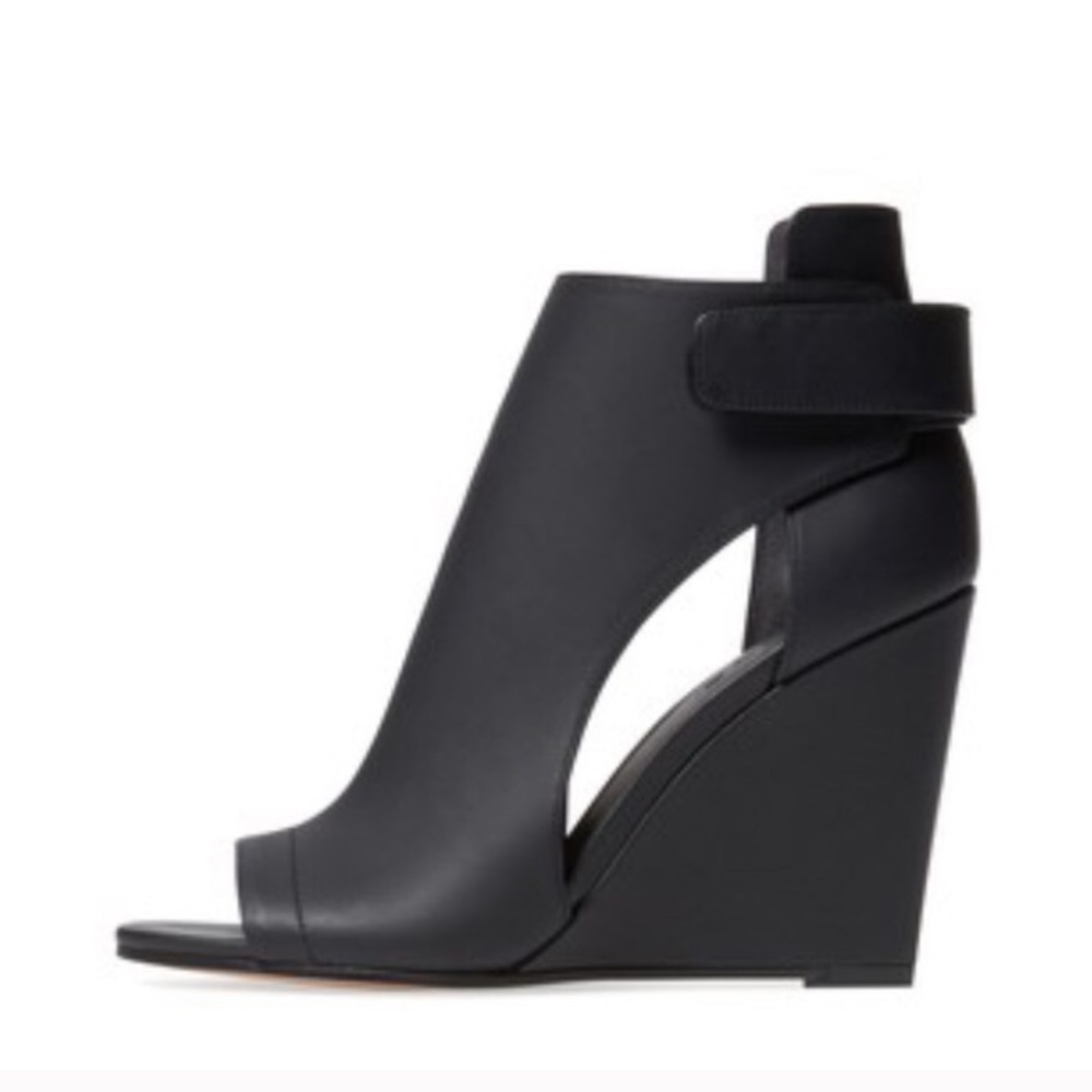 Vince Katia Wedge Shoes Size 9